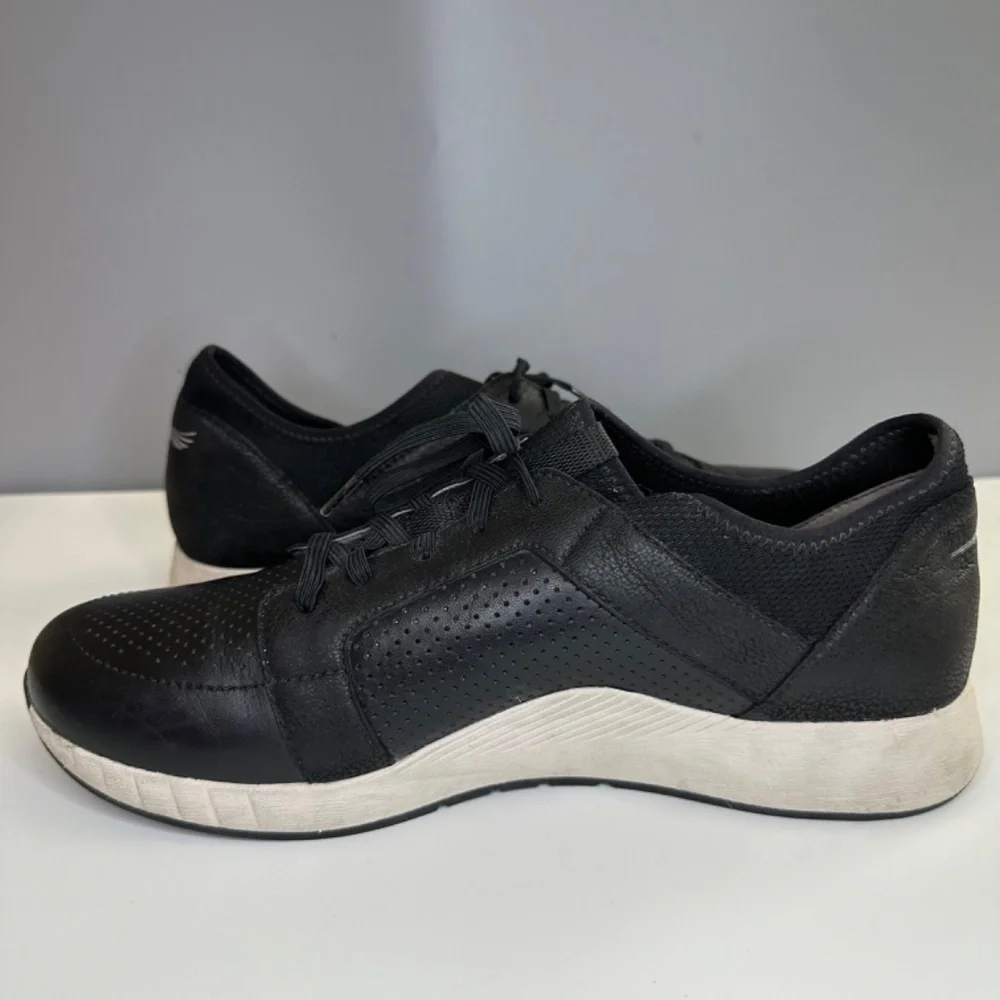 Dansko sneakers womens